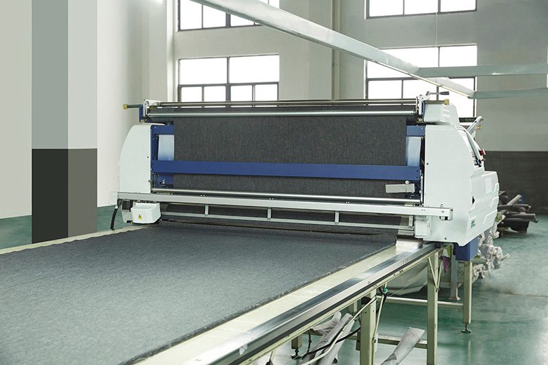 Automatic fabric cutting line